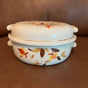 Hall Superior Autumn w/ Gold Leaf Covered Casserole Dish